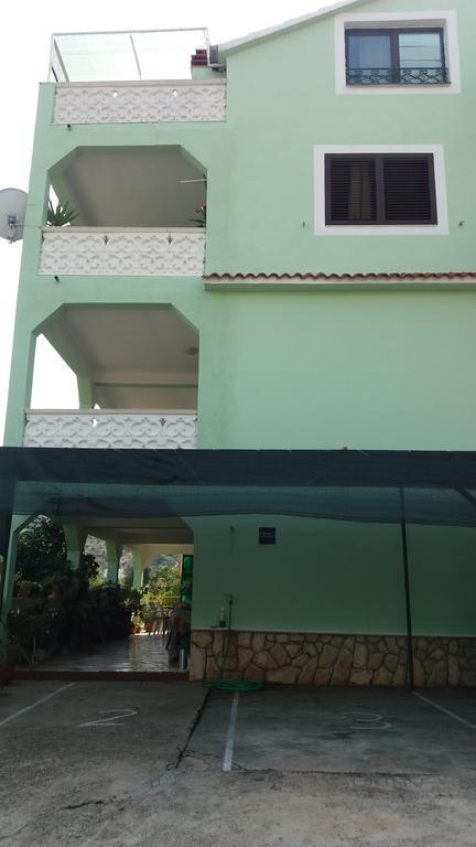 Apartment Stojan A1 Marina Esterno foto
