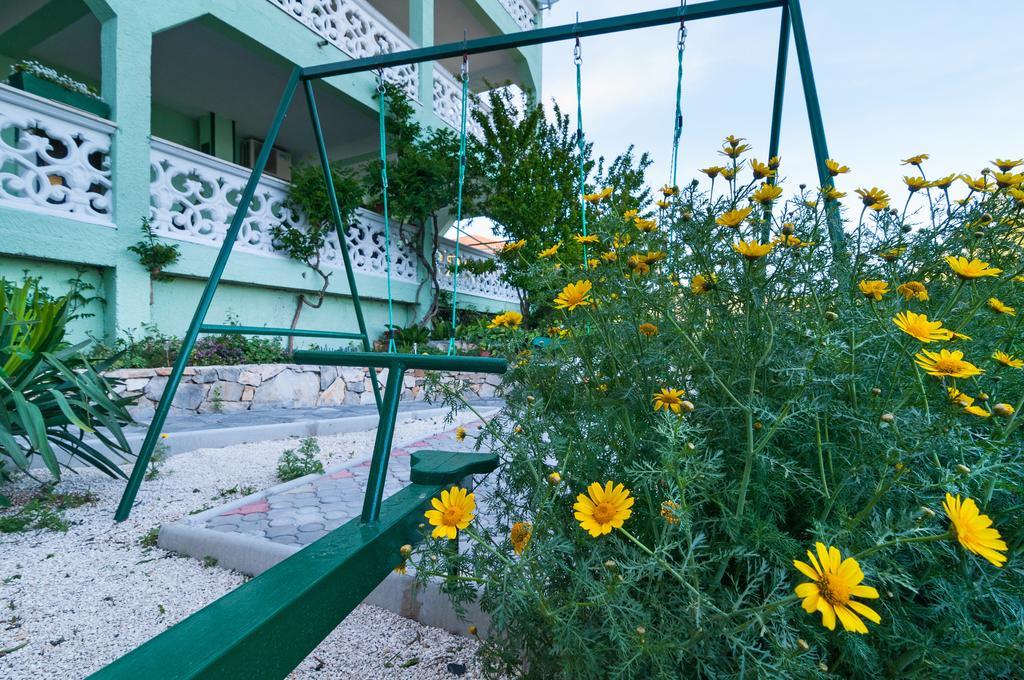Apartment Stojan A1 Marina Esterno foto