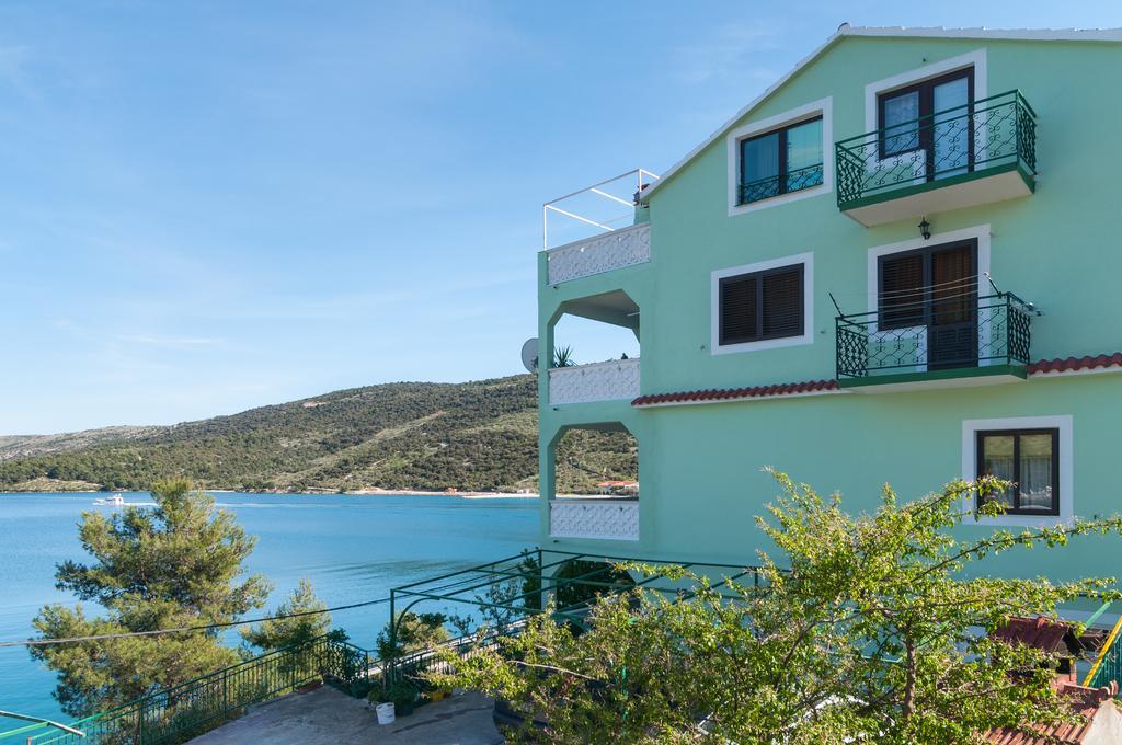 Apartment Stojan A1 Marina Esterno foto