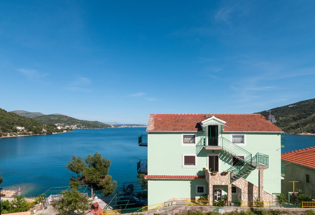 Apartment Stojan A1 Marina Esterno foto