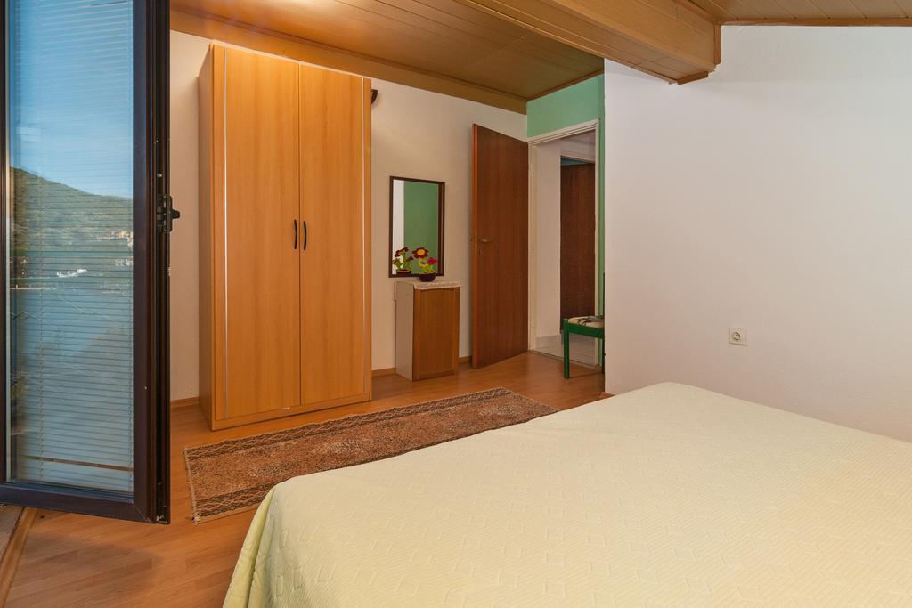 Apartment Stojan A1 Marina Esterno foto
