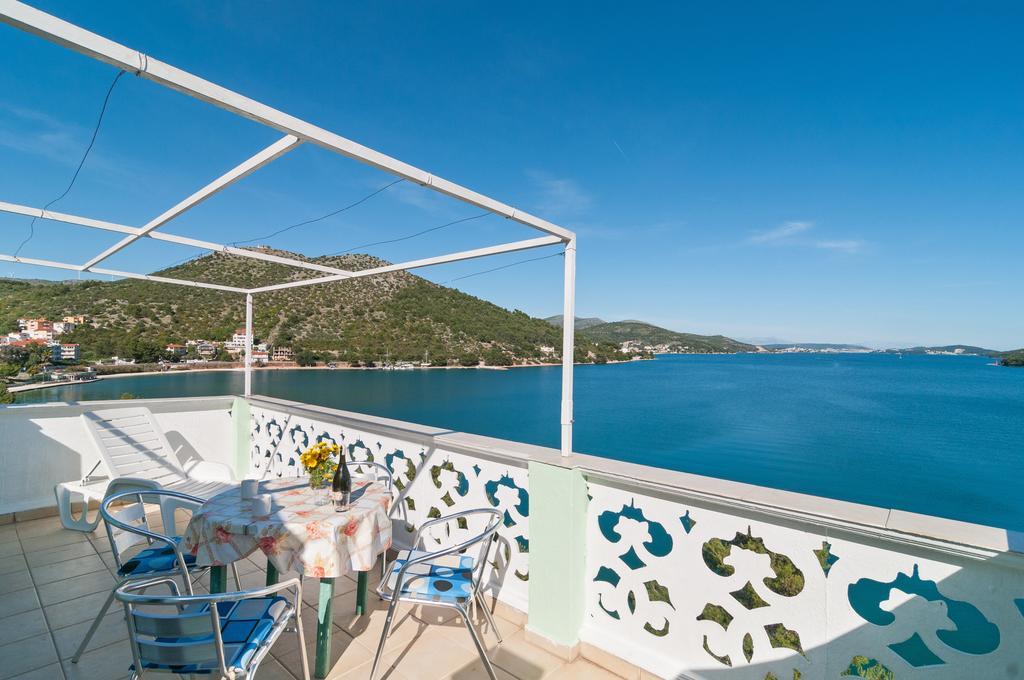 Apartment Stojan A1 Marina Esterno foto