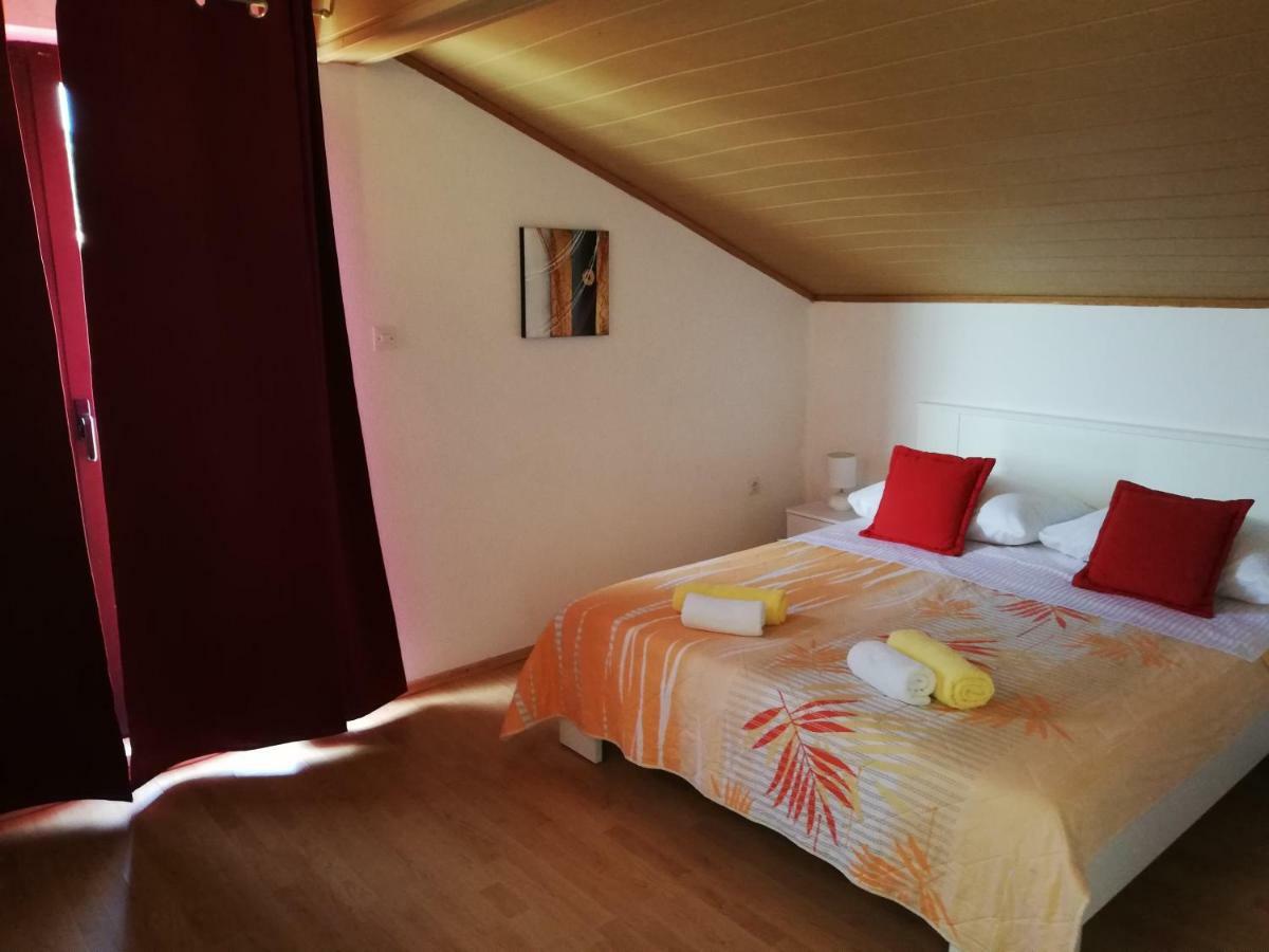 Apartment Stojan A1 Marina Esterno foto